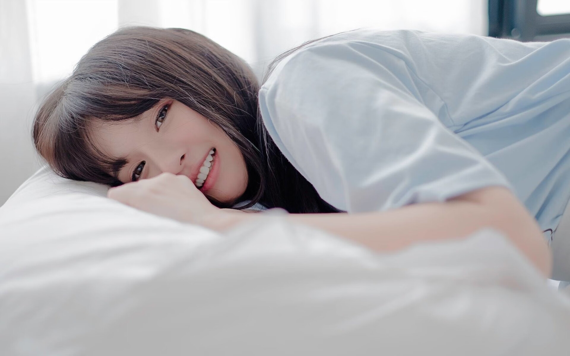 中锋回撤拿球是否成为破解低位防守的关键点，中锋后撤步