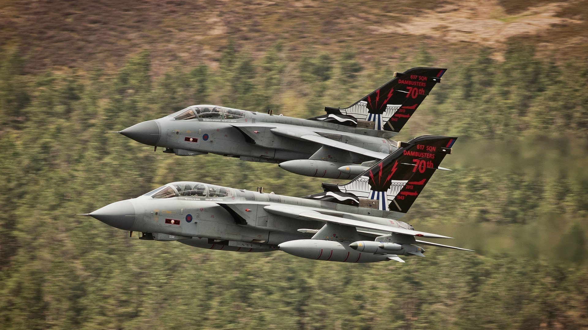 东契奇39分难挡芬兰强势晋级，东契奇!